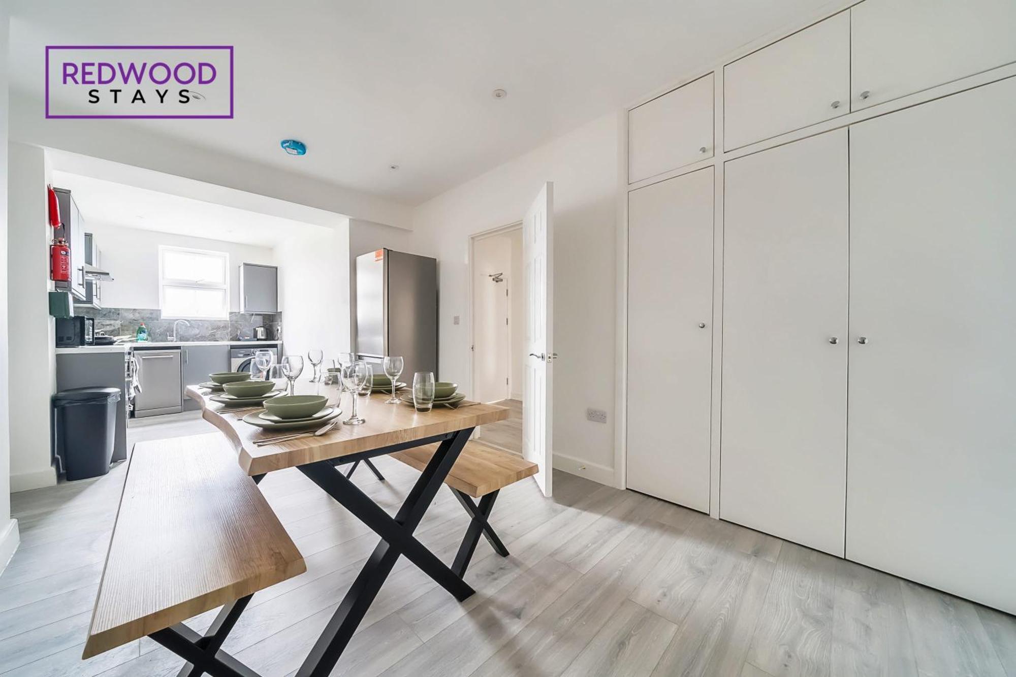 Brand New, 2 Bed 1 Bath, Modern Town Center Apartment, Free Wifi & Netflix By Redwood Stays Aldershot Ngoại thất bức ảnh