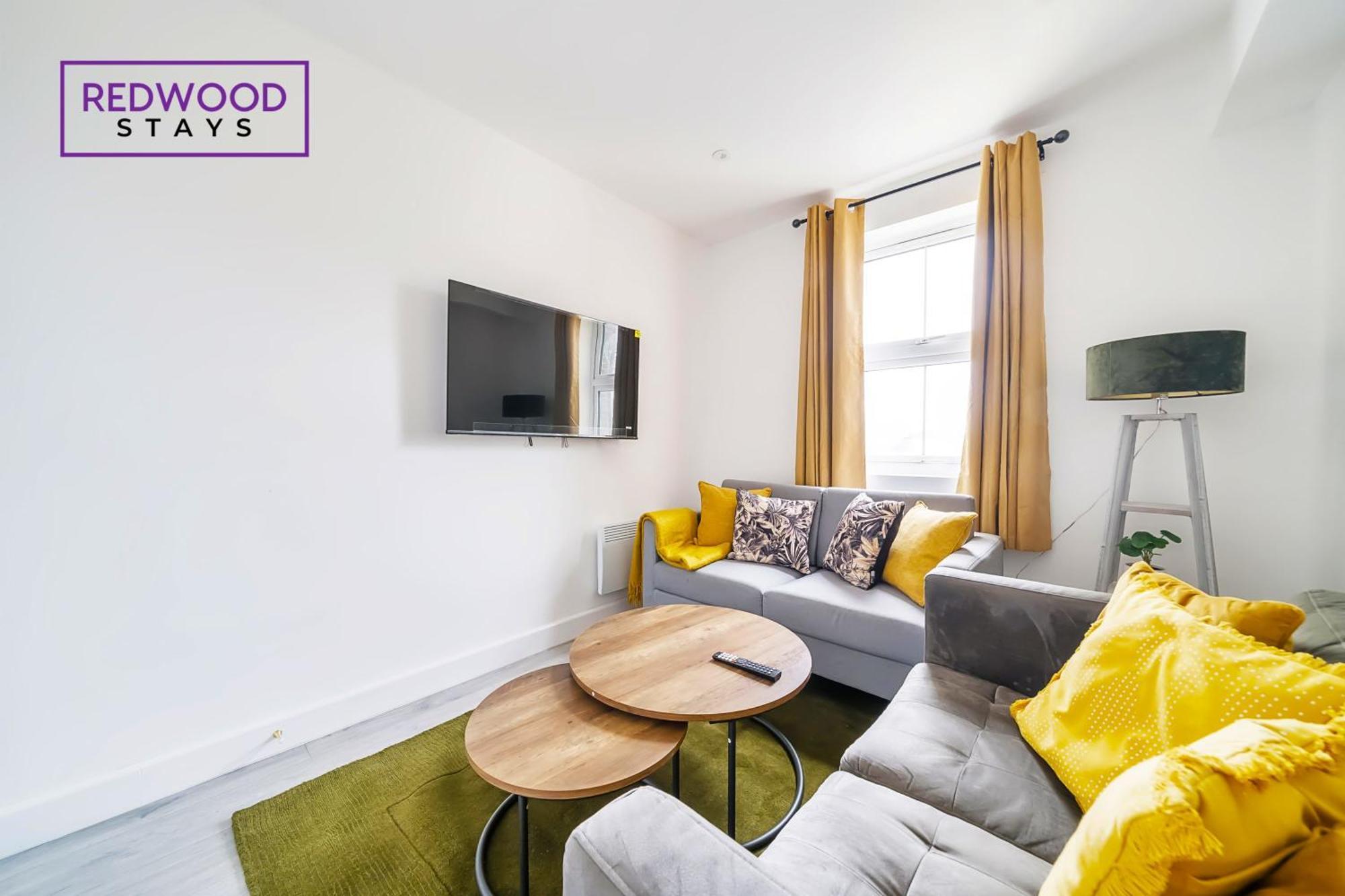 Brand New, 2 Bed 1 Bath, Modern Town Center Apartment, Free Wifi & Netflix By Redwood Stays Aldershot Ngoại thất bức ảnh